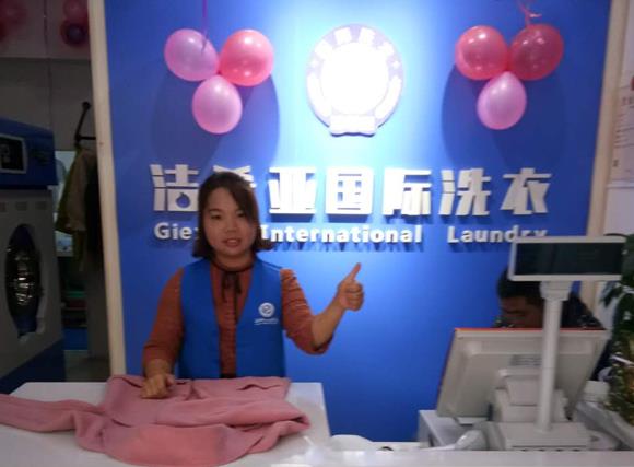 毛呢大衣怎么洗?注意四點每天都像穿新衣 毛呢大衣怎么洗?注意四點每天都像穿新衣